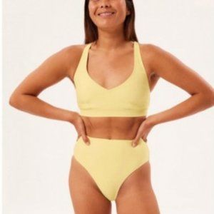 ISO: Girlfriend Collective Banana swimsuit top/bottom